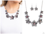 Free FLORAL - Pink Necklace