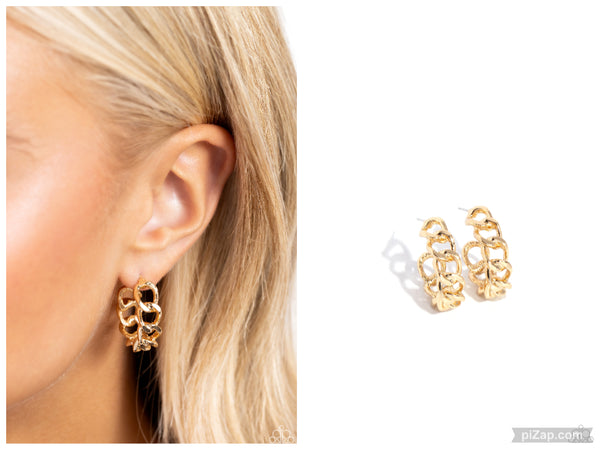 Casual Confidence - Gold Hoop Earring