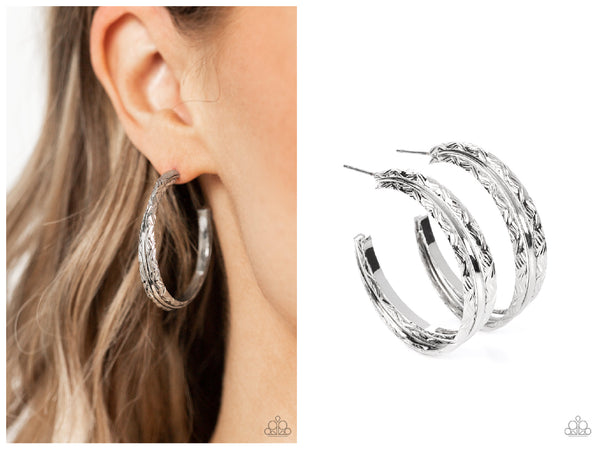 CONTOUR de Force - Silver Hoop Earring