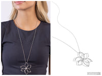 Flowering Fame - Silver Necklace