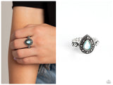 Opera Showcase - Green Ring