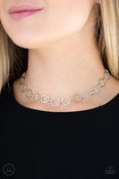 Metro Spunk - Silver Choker