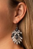COSMIC-politan - Black Earring