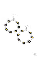 Dainty Daisies - Black Earring