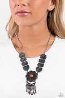 A La ROGUE - Orange Necklace