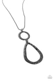 Focused Fashion - Black Necklace