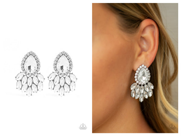 A Breath of Fresh HEIR - Black Post Earring