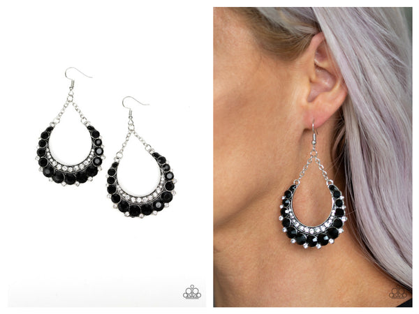 Once In A SHOWTIME - Black Earring