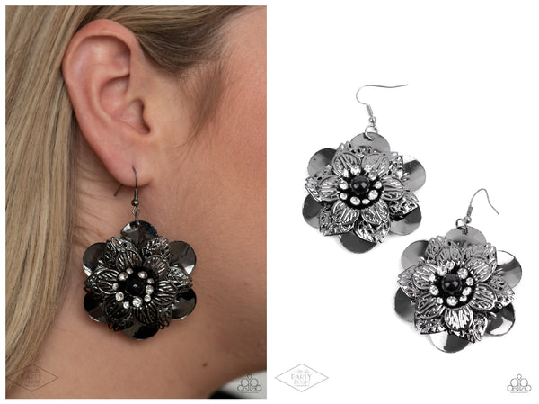 Midnight Garden - Black Earring