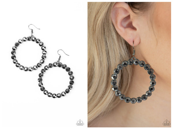 Welcome to the GLAM-boree - Black Earring