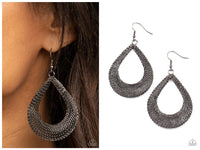 A Hot Mesh - Black Earring