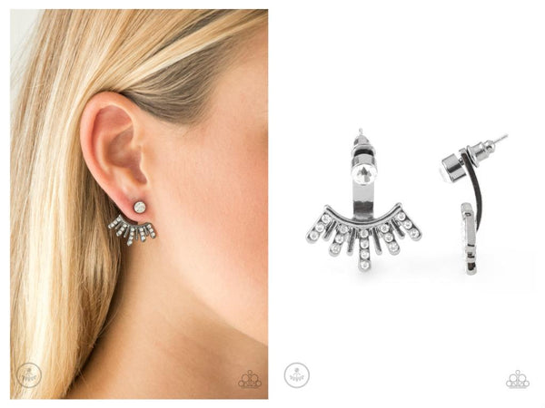 Diva Dynamite - Black Post Earring