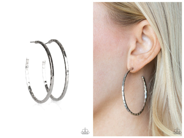 Totally Throwback - Silver Hoop Earring