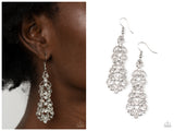 Diva Decorum - White