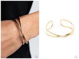 Teasing Twist - Gold Bracelet
