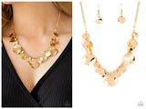 GLISTEN Closely - Gold Necklace
