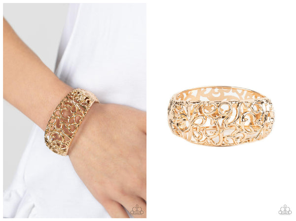 Courtyard Couture - Gold Bracelet