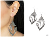 Showcase Sparkle - Silver Earring