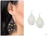 Delightfully Daisy - Yellow Earring