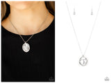 Fashion Finale - White Necklace