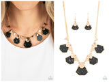 Extra Exclusive - Black Necklace