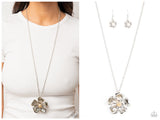 Homegrown Glamour - Silver Necklace
