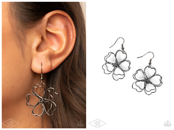 Daisy Double - Gunmetal (Small) Earring