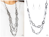 The OVAL-achiever - Black Necklace